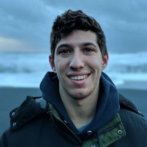 Meet your Posher, Perry